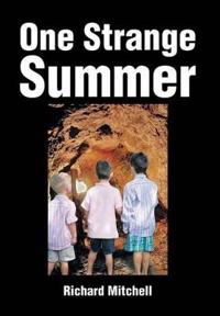 Kirjan kansi "One Strange Summer"