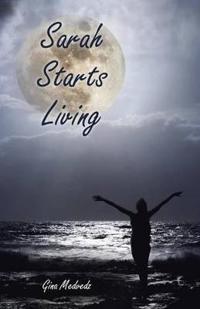Bokomslag for "Sarah Starts Living"