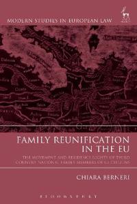 Kirjan kansi "Family Reunification in the EU"