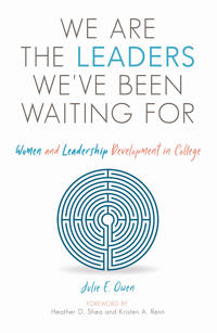 Kirjan kansi "We are the Leaders We've Been Waiting For"