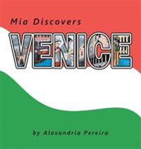Bokomslag för "Mia Discovers Venice"