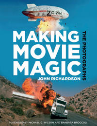 Bokomslag för "Making Movie Magic: The Photographs"