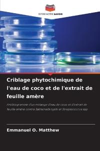 Criblage phytochimique de l'eau de coco et de l'extrait de feuille amère