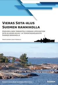 Vieras sota-alus Suomen rannikolla