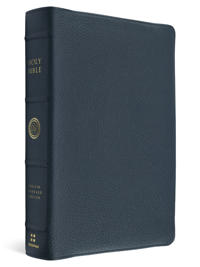 ESV Heirloom Bible, Scriptura Sacra: Personal Size Reference Edition