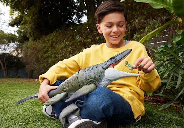 Produktbild 2 för Jurassic World Rebirth Bite & Blast Mosasaurus 65 cm