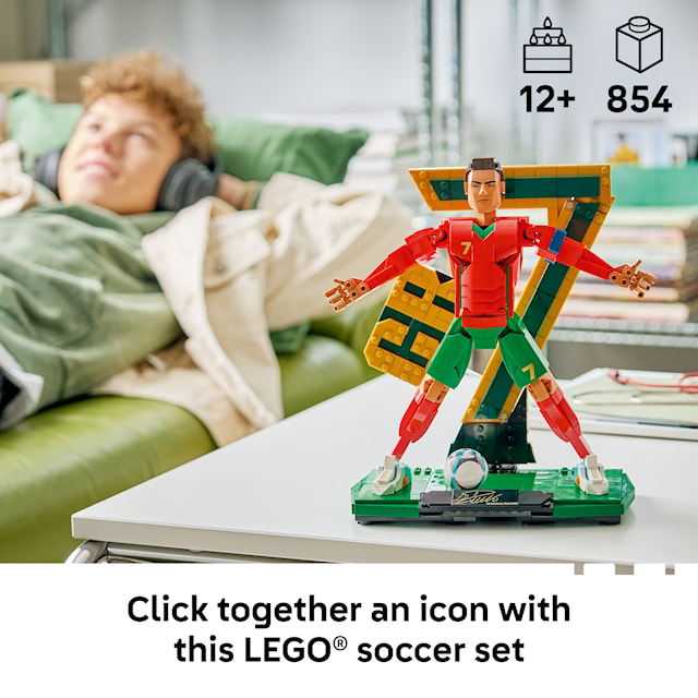 Tuotekuva 8 - LEGO® Editions Cristiano Ronaldo – Soccer Legend Set (43016)