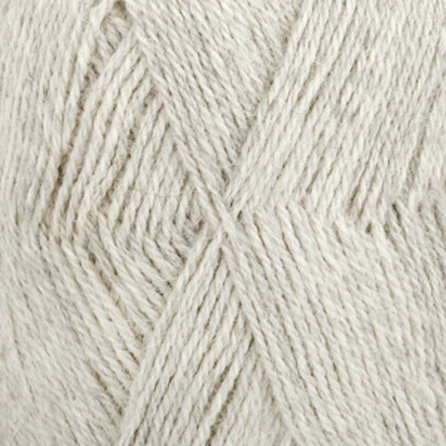 Alpaca Mix Lanka 50 g light pearl grey 9020 Drops