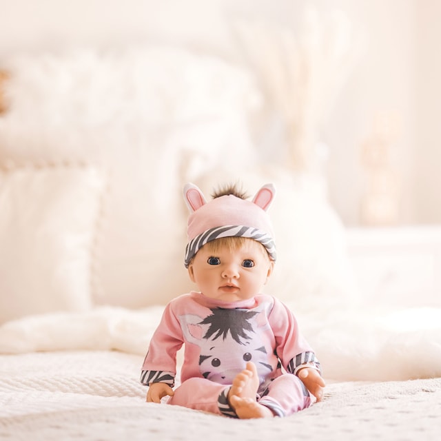 Produktbild 1 för Docka Blond med Zebrakläder Tiny Treasure