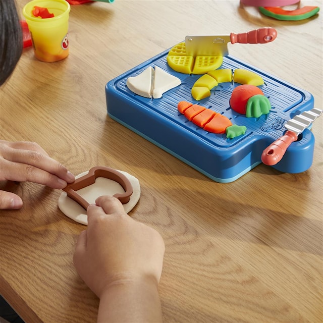 Produktbild 4 för Play-Doh Kitchen Creations Playset Little Chef Starter Set