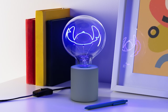 Tuotekuva 1 - Stitch LED Neon Hehkulamppu EU Paladone
