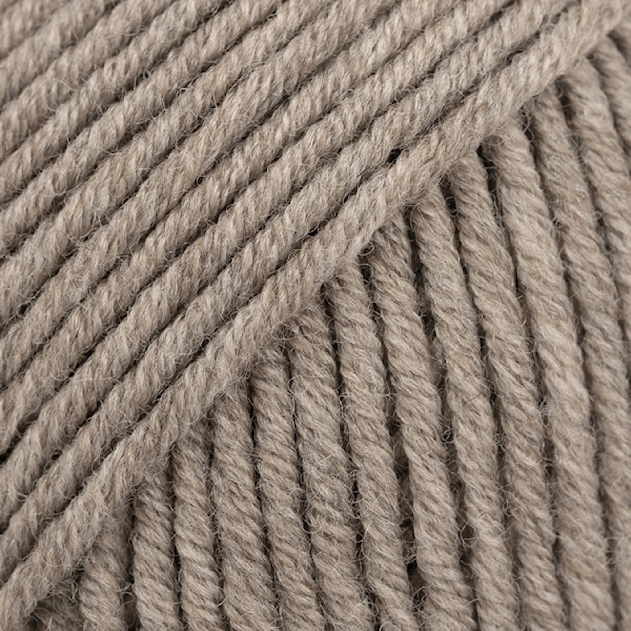 Produktbild för Merino Extra Fine Uni Colour Garn  50 g  Drops