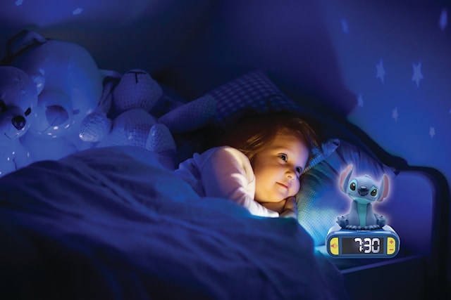 Produktbild 4 för Disney Stitch Väckarklocka med Nattljus och Ljud