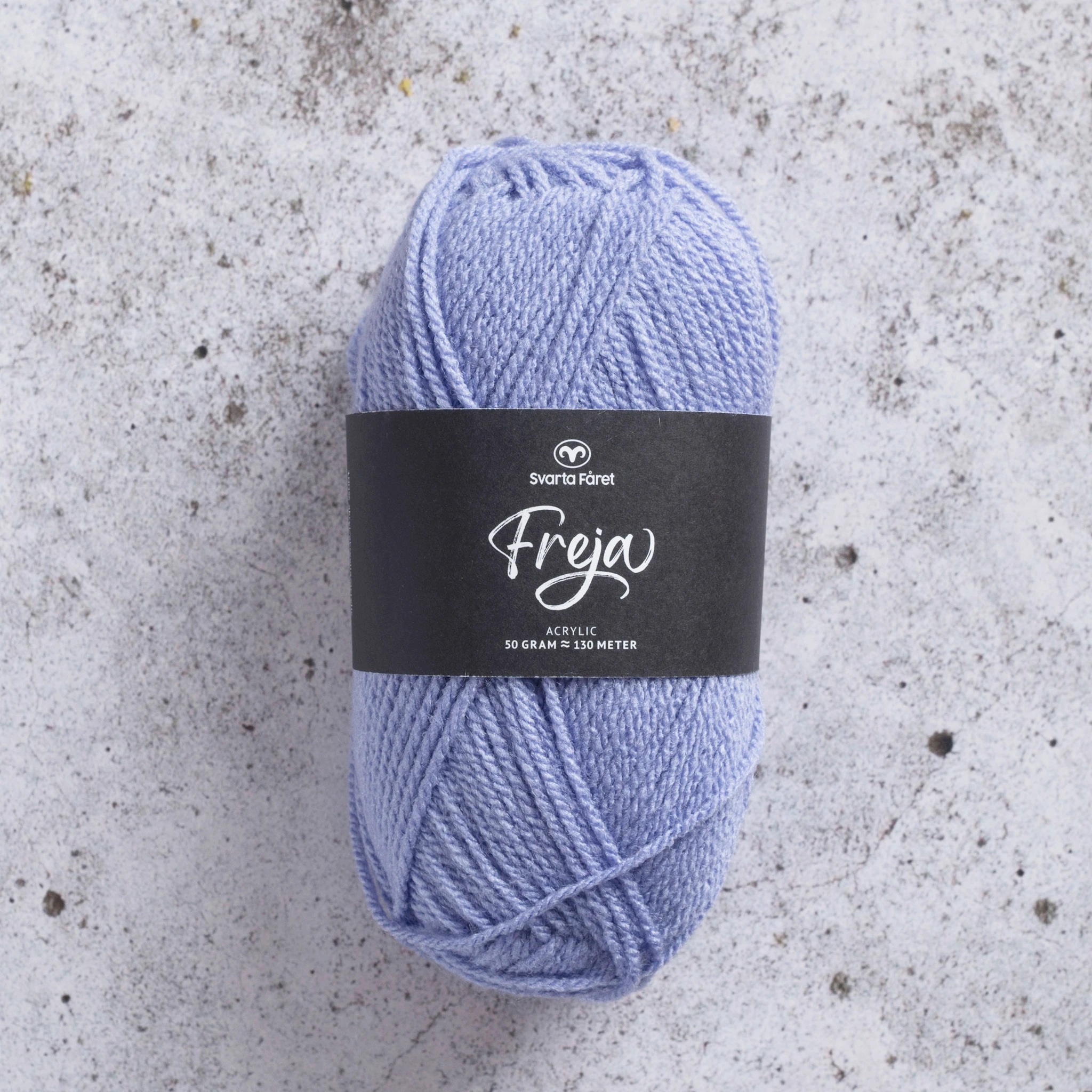 Produktbild för Freja Garn Akryl 50 g lavendelblå 266 Svarta Fåret