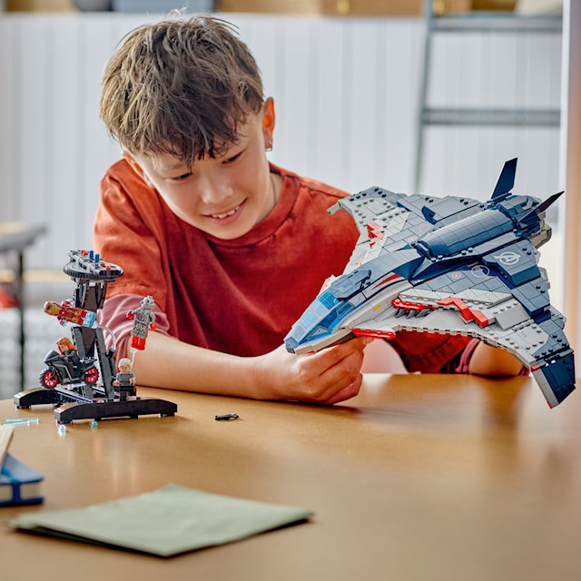 Produktbild 3 för Avengers: Age of Ultron Quinjet LEGO® Super Heroes (76325)