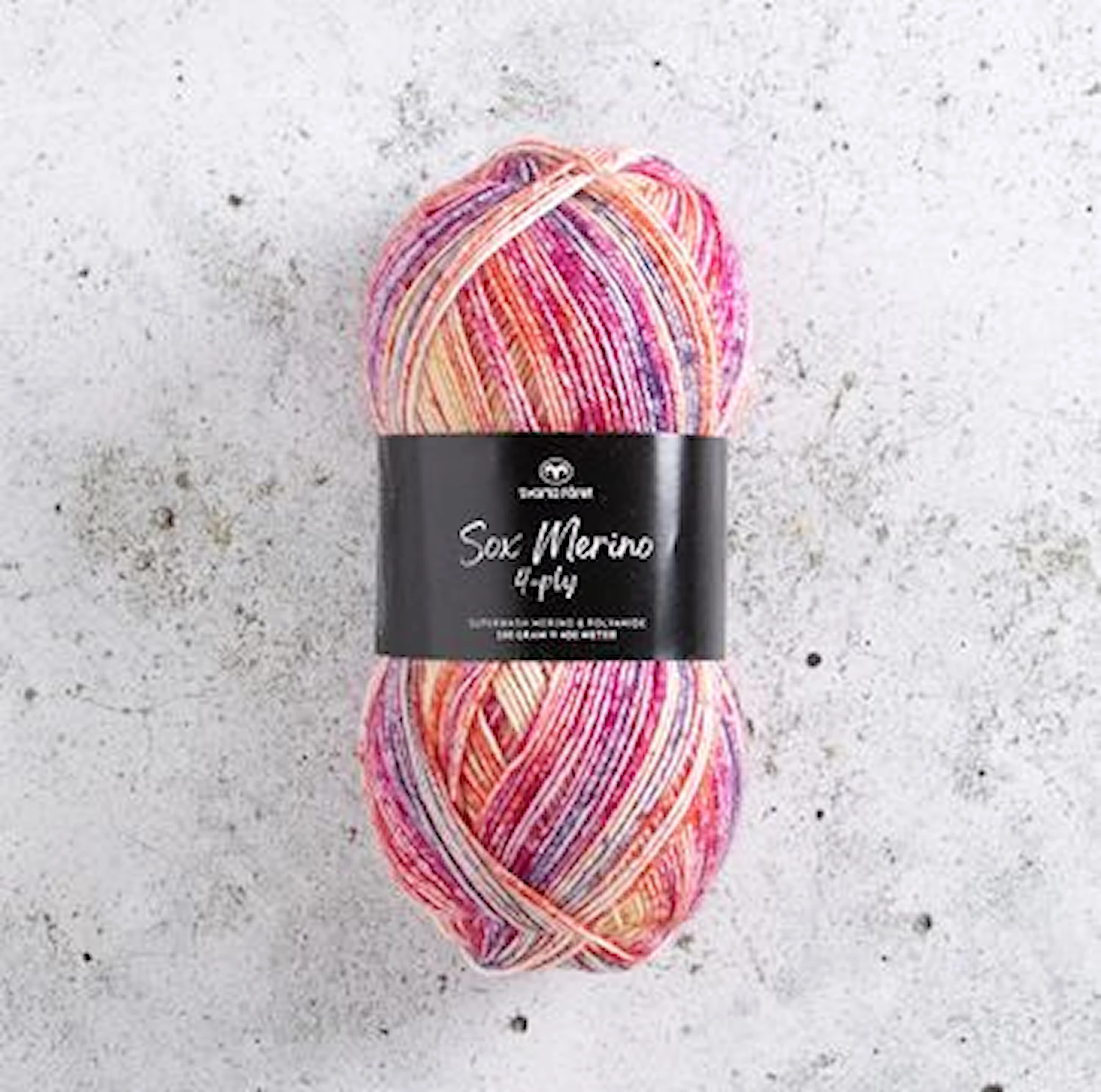 Produktbilde for Sox Merino 4-ply ullmiks100g Svarta fåret