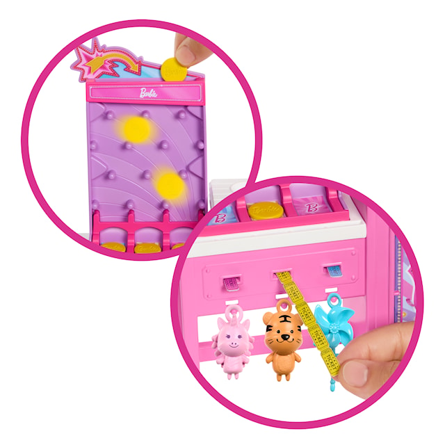 Produktbild 4 för Barbie Mysterier Treats & Games Sockervaddsstånd Lekset med Docka