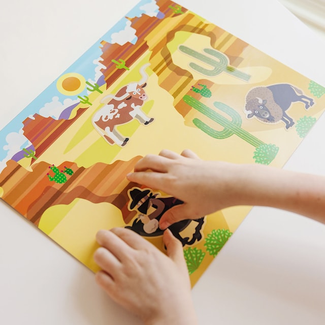 Produktbild 2 för Reusable Sticker Pad Adventure Melissa & Doug