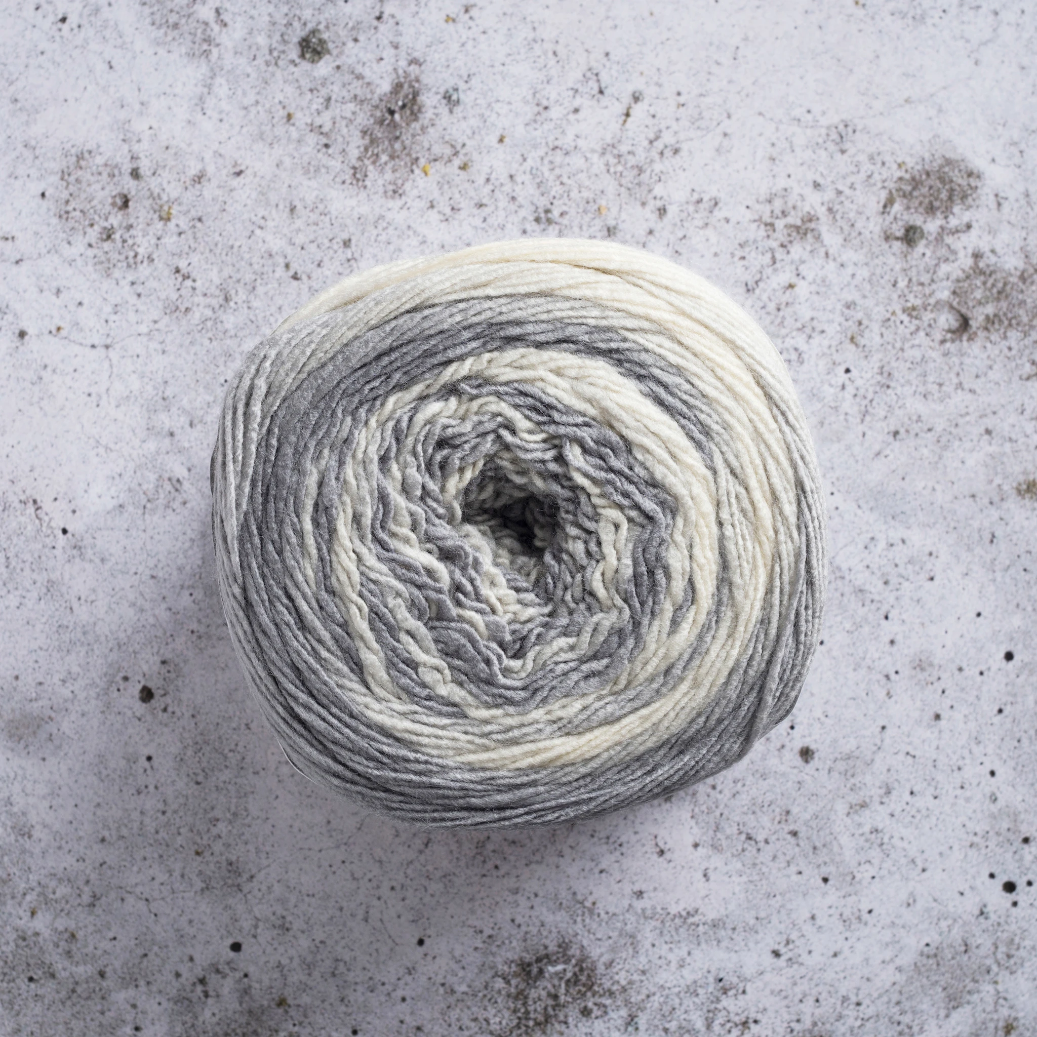 Tuotekuva ille Cookie Garn Akryl 200 g Cloudy (46206) Järbo