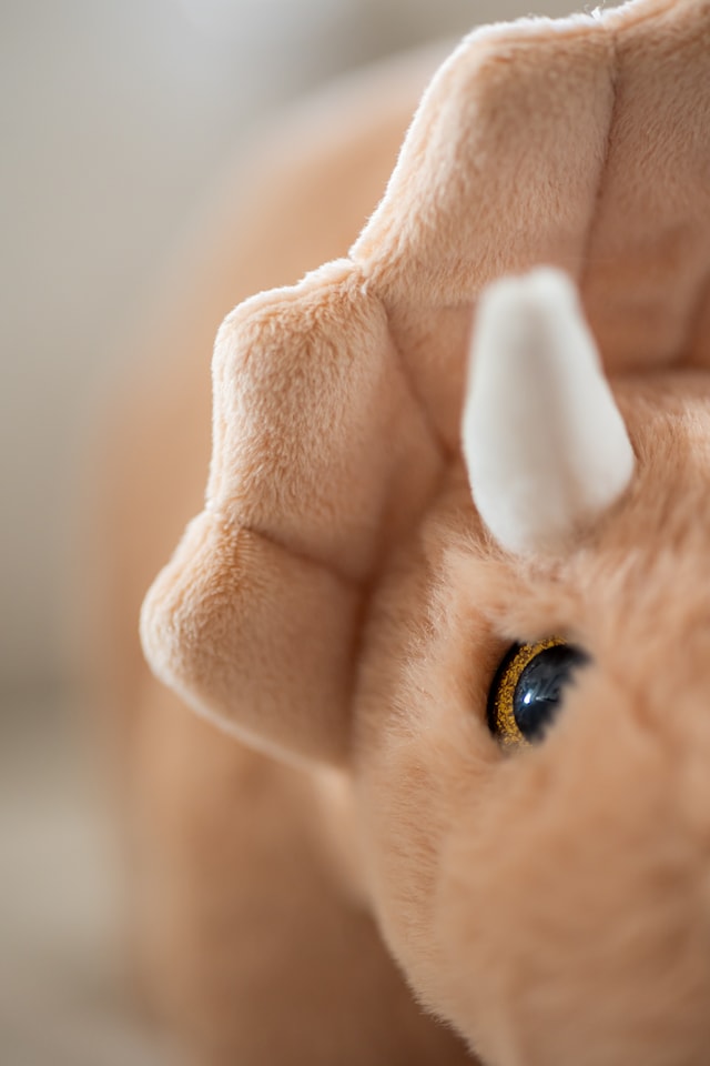 Produktbild 3 för Dino Triceratops Aprikos Stor Teddykompaniet