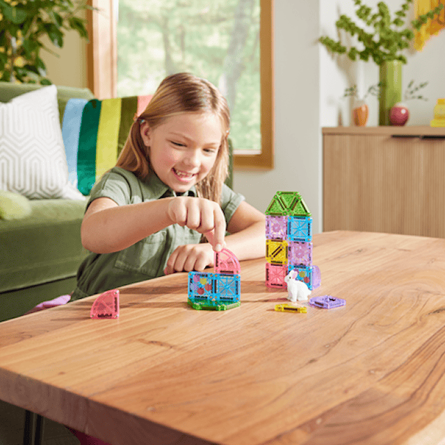 Tuotekuva 5 - Kevätpuutarhan matkasetti MicroMags, 24 osaa, Magna-Tiles