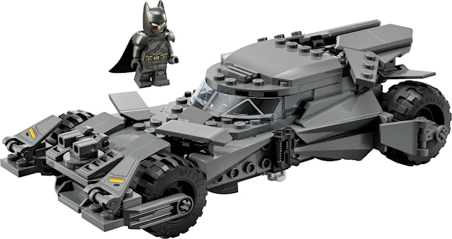 Tuotekuva 2 - Batman v Superman™ – Batmobile™ LEGO Super Heroes DC (76331)