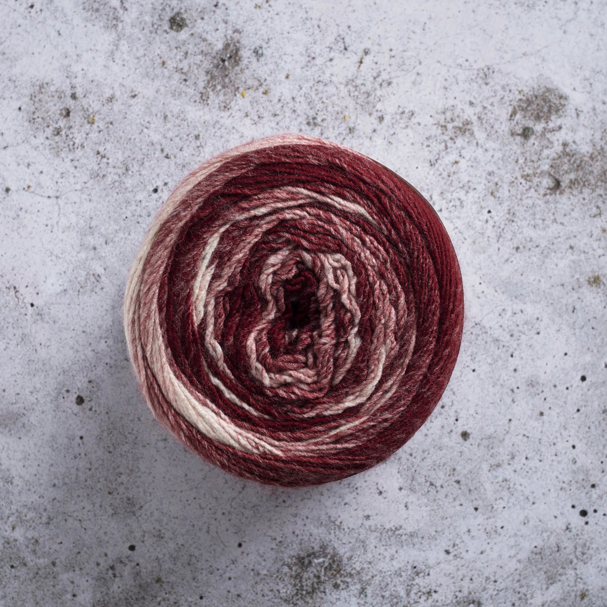 Tuotekuva ille Cookie Garn Akryl 200 g Burgundy (46221) Järbo