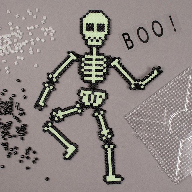 Pärlor till pärlplattor självlysande 1000-pack Playbox