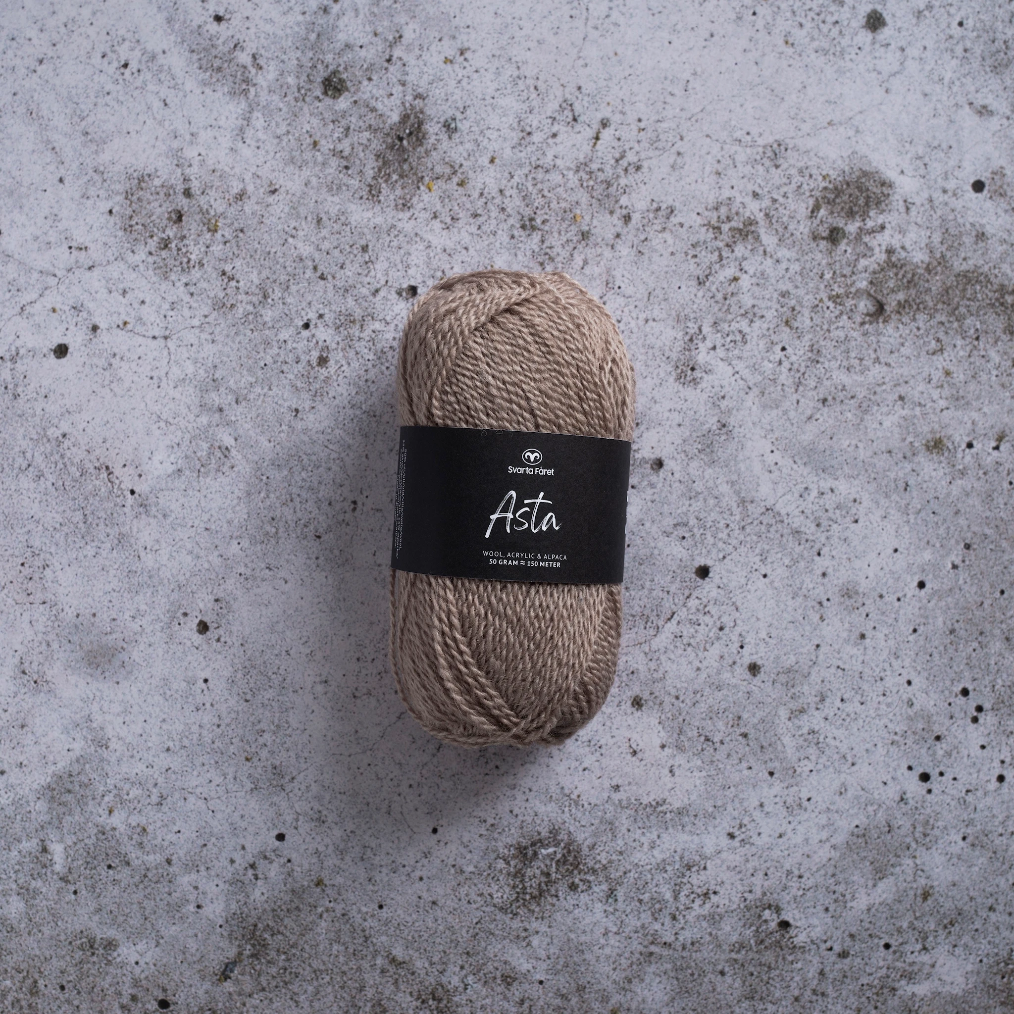 Produktbild för Asta Garn Ullmix 50 g Beige Svarta Fåret