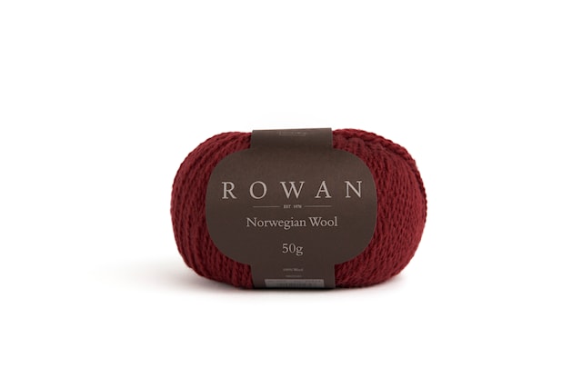 Norweigan Wool ullgarn 50 gr Red Velvet 023 Rowan
