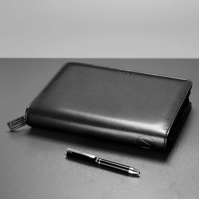 Metropol A5 med dragkedja Svart Filofax